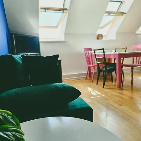 Roof Apartment